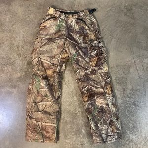 Insulated hunting pants